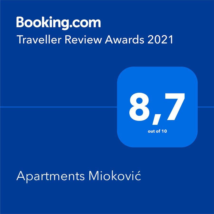 Apartments Miokovic Солине Экстерьер фото
