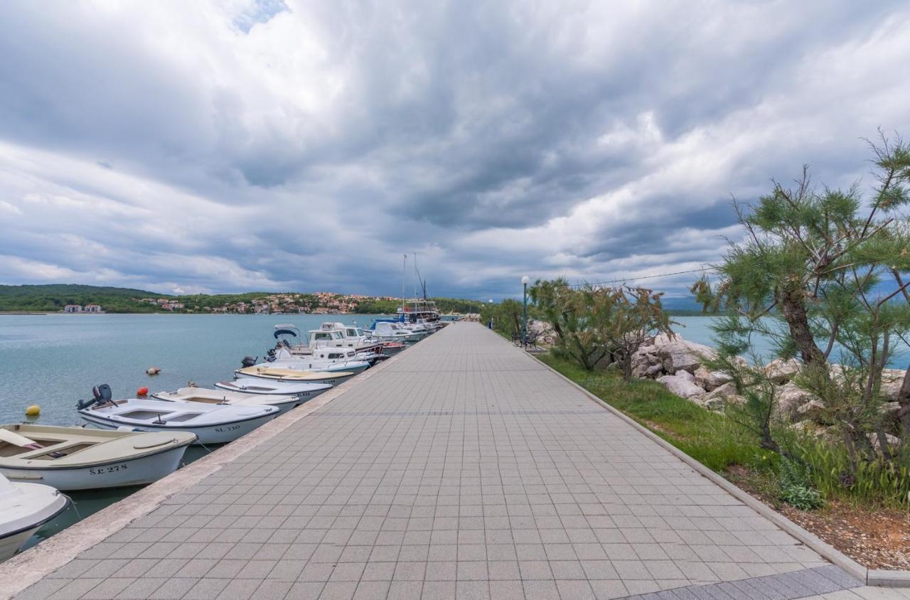 Apartments Miokovic Солине Экстерьер фото